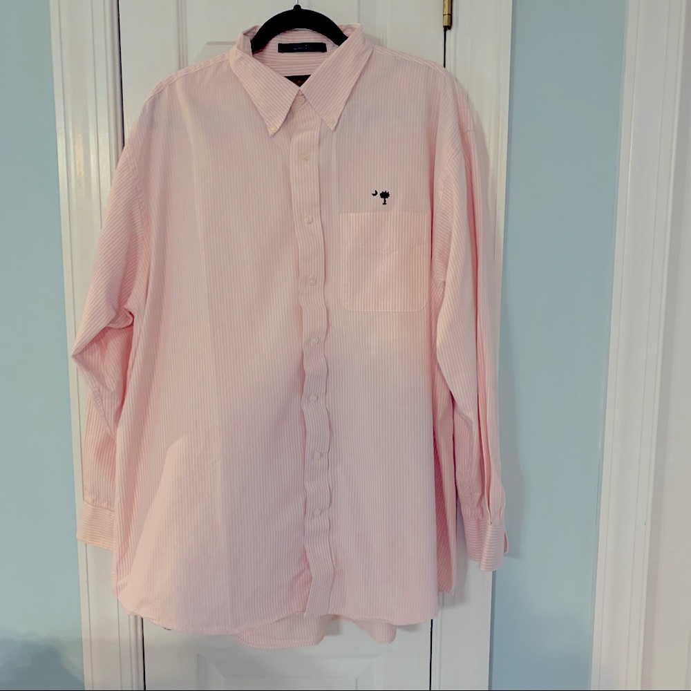 Pink and white stripe men’s dress shirt, Size XL, palmetto tree embroidery